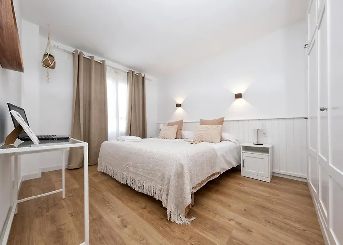 Sunlit Paradise Daire *